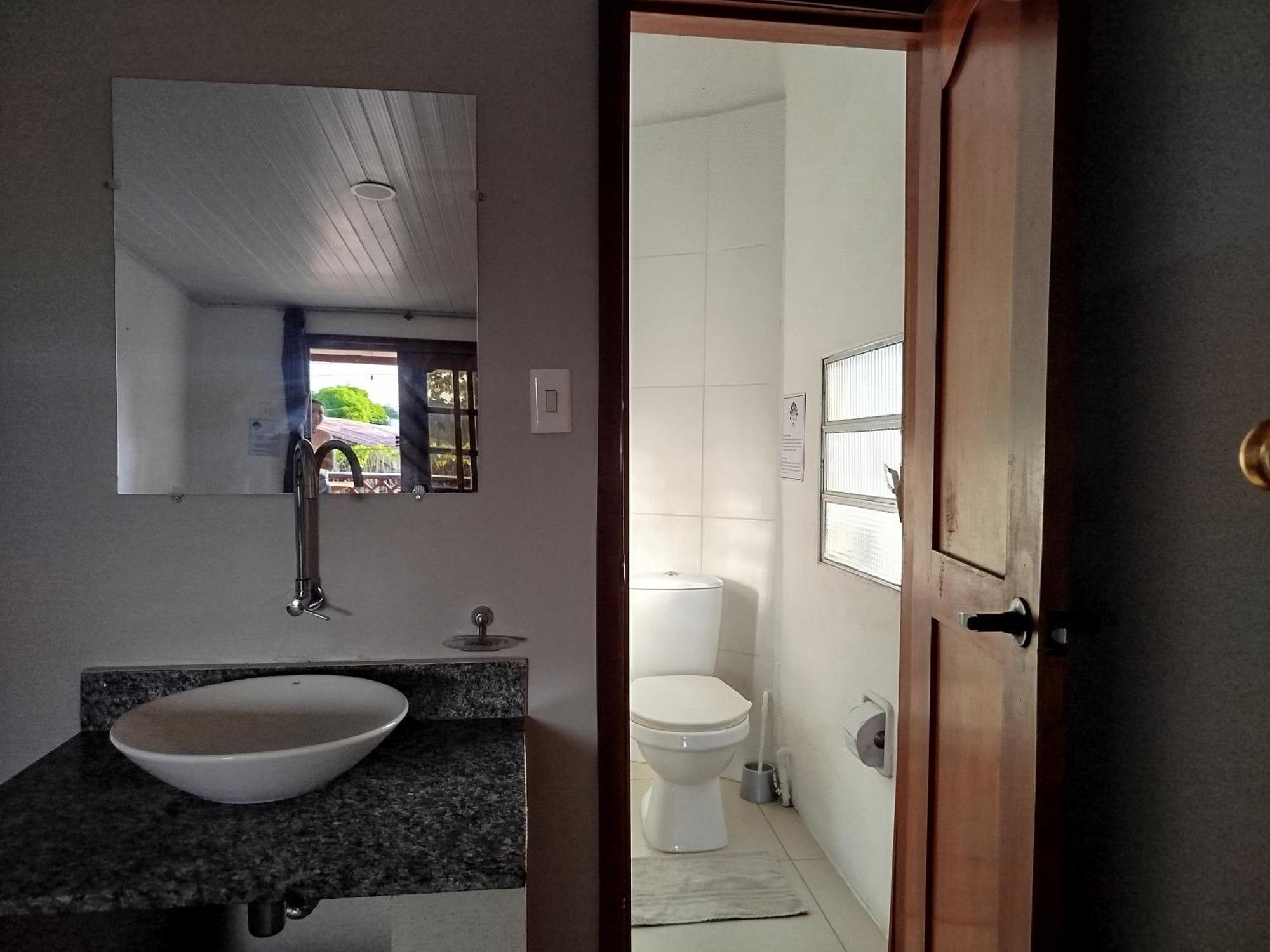 Kanaq Hotel Tours 莱蒂西亚 外观 照片